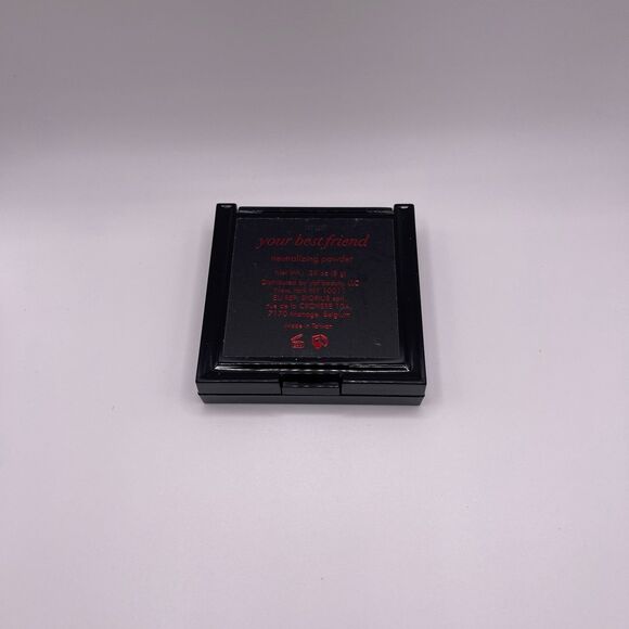 YBF Your Best Friend Neutralizing Face Pressed Powder - Picture 5 of 6
